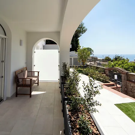 La Minucciola Capri B&B 아나카프리