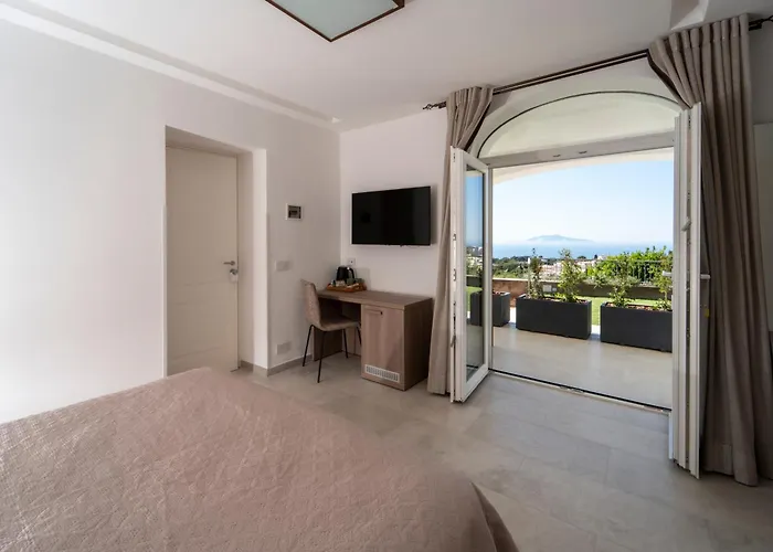 Bed & Breakfast La Minucciola Capri *